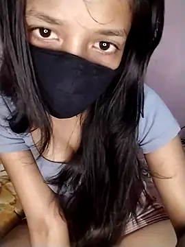 Naina-hott online show from March 26, 2026, 6:13 pm