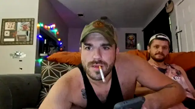 Snapshot of Studly410 chatting on June 19, 2026, 6:51 am Studly410 online show from June 19, 2026, 6:51 am