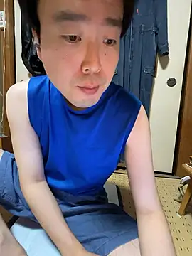 shizuku-kun211 online show from July 25, 2026, 10:46 am