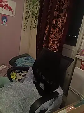 PinkyDavi online show from February 8, 2026, 10:02 pm