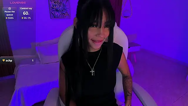 Snapshot of Blue_skyx chatting on February 22, 2026, 1:53 pm Blue skyx online show from February 22, 2026, 1:53 pm