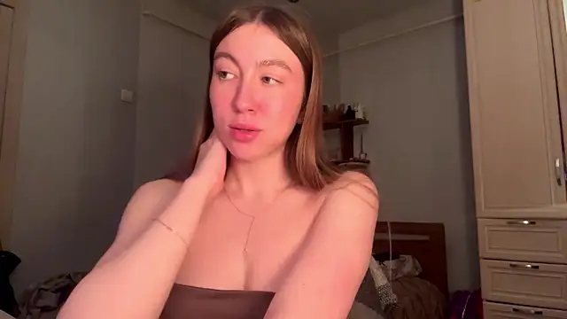 Snapshot of AuroraLawson chatting on February 20, 2026, 12:27 pm AuroraLawson online show from February 20, 2026, 12:27 pm