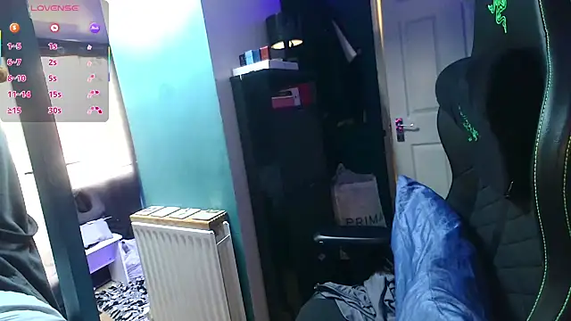 JadeAlexis403 online show from March 3, 2026, 9:48 am