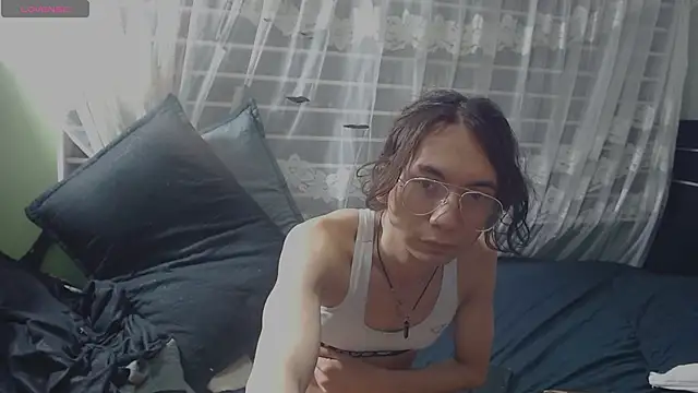 najimi uwu  online show from February 14, 2026, 9:11 pm