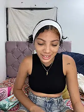 Britney  Latina online show from February 27, 2026, 3:06 am