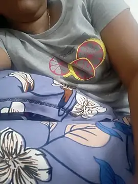 Snapshot of Fantasy_Queen94 chatting on February 9, 2026, 4:44 pm Fantasy Queen94 online show from February 9, 2026, 4:44 pm