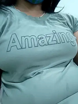 Snapshot of Fantasy_Queen94 chatting on February 20, 2026, 6:30 pm Fantasy Queen94 online show from February 20, 2026, 6:30 pm