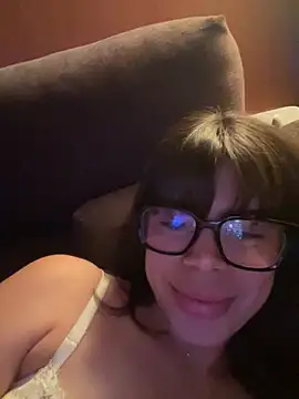 Snapshot of Brigitte01 chatting on May 16, 2026, 10:19 pm Brigitte01 online show from May 16, 2026, 10:19 pm