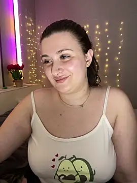 Snapshot of lipsi_vikki chatting on February 12, 2026, 7:20 pm lipsi vikki online show from February 12, 2026, 7:20 pm