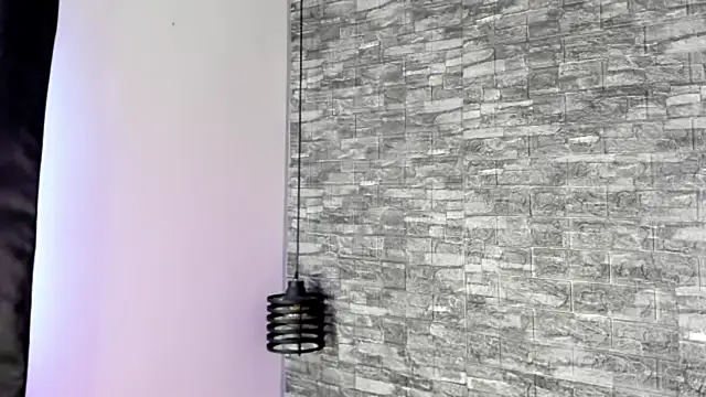 ASHLEY COLLINS1 online show from April 16, 2026, 1:34 pm