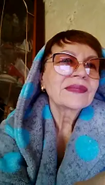 SophieBurns online show from March 14, 2026, 11:04 am