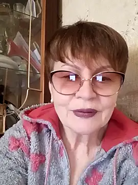 SophieBurns online show from March 24, 2026, 11:15 am