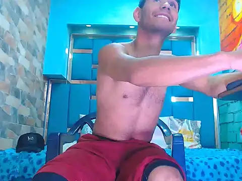 Snapshot of warmNoah chatting on February 21, 2026, 3:02 pm warmNoah online show from February 21, 2026, 3:02 pm