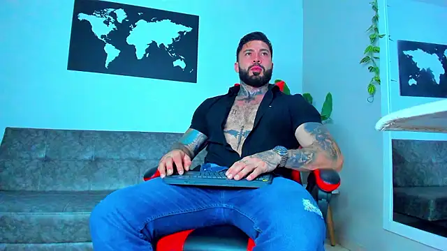 Alessrose online show from March 15, 2026, 9:10 pm