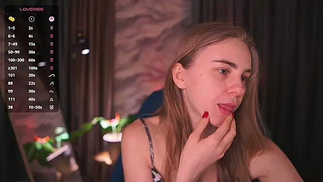 Erica Grace online show from April 3, 2026, 8:23 am