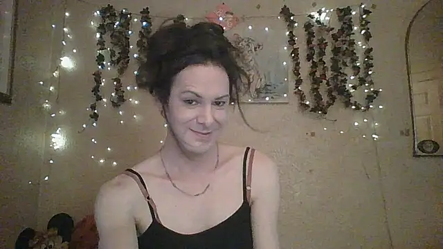 sillymillie4 online show from July 9, 2026, 10:36 pm