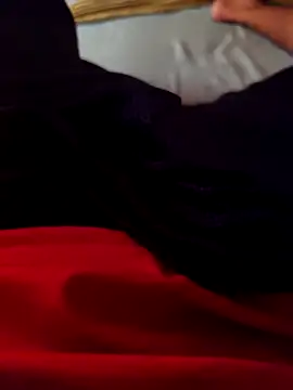 MOREN044 online show from March 25, 2026, 4:57 pm