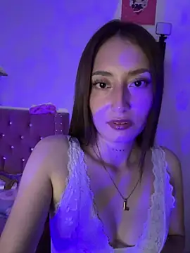 Lis peach online show from May 18, 2026, 6:19 am