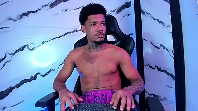 Snapshot of Nehemiaa_boy chatting on April 27, 2026, 12:47 pm Nehemiaa boy online show from April 27, 2026, 12:47 pm