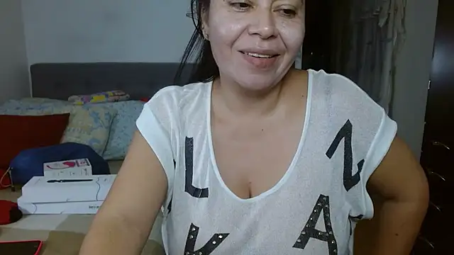 Karo sexy online show from February 24, 2025, 4:49 am