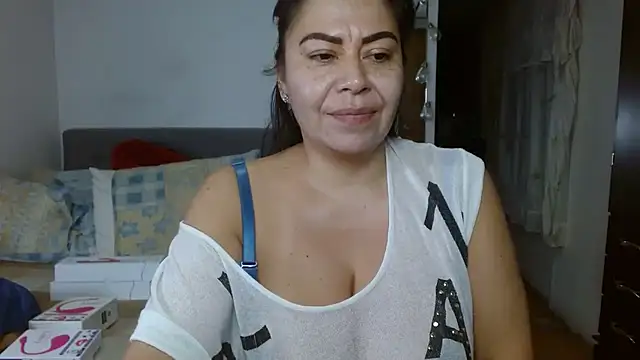 Karo sexy online show from February 27, 2025, 6:07 am