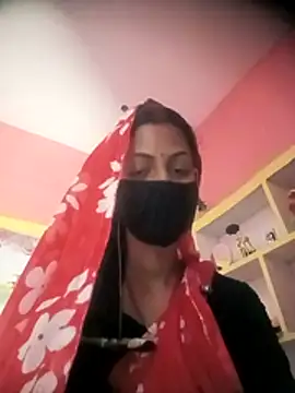 Snapshot of BIG_QWEEN_NO1 chatting on February 11, 2026, 7:35 am BIG QWEEN NO1 online show from February 11, 2026, 7:35 am