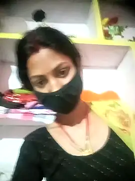 Snapshot of BIG_QWEEN_NO1 chatting on February 12, 2026, 4:24 pm BIG QWEEN NO1 online show from February 12, 2026, 4:24 pm