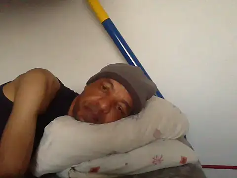 lavelle26 online show from April 5, 2026, 3:31 pm