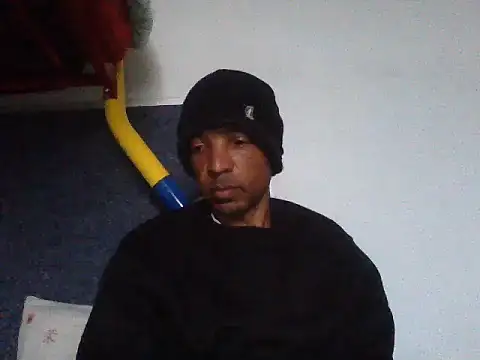 Snapshot of lavelle26 chatting on May 19, 2026, 2:45 pm lavelle26 online show from May 19, 2026, 2:45 pm