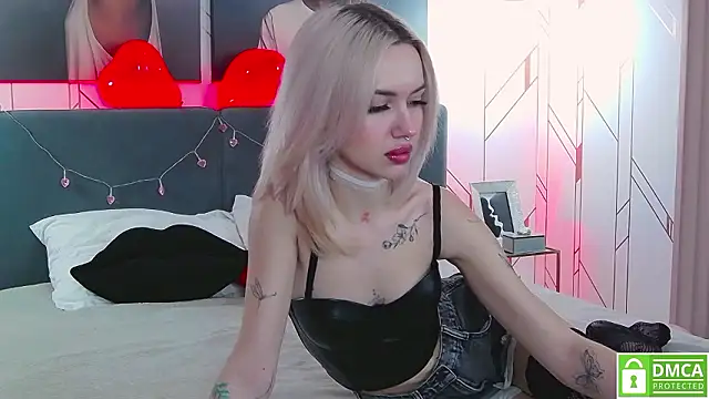 Snapshot of JosephineRowe chatting on March 2, 2026, 7:15 am JosephineRowe online show from March 2, 2026, 7:15 am