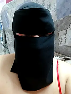 Snapshot of Warda_Egy chatting on May 5, 2026, 8:39 pm Warda Egy online show from May 5, 2026, 8:39 pm