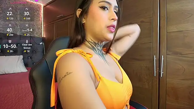 sarah escobarr online show from February 25, 2026, 1:21 pm