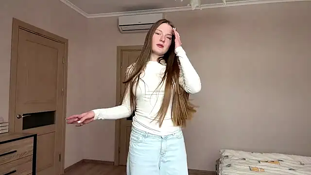 Snapshot of Milayouknow chatting on February 19, 2026, 7:26 am Milayouknow online show from February 19, 2026, 7:26 am