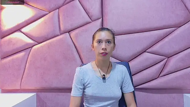 Snapshot of kimberlypink_ chatting on February 14, 2026, 11:40 am kimberlypink online show from February 14, 2026, 11:40 am