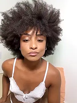 MusaNatacha online show from March 25, 2026, 9:21 pm