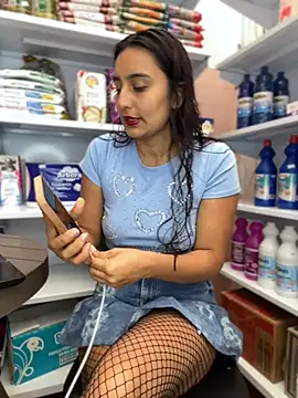 -BabyLuna online show from March 20, 2026, 1:16 pm