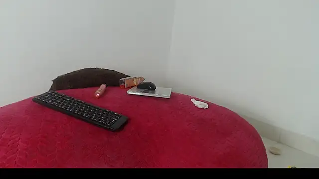 valeryskinnyvagi online show from March 1, 2026, 2:46 am