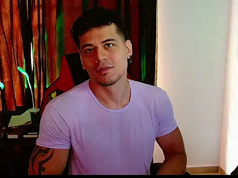 Logan0626 online show from February 13, 2026, 5:31 pm