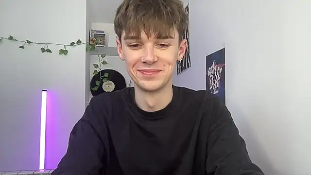 YourMilkyGuy online show from April 20, 2026, 2:20 pm