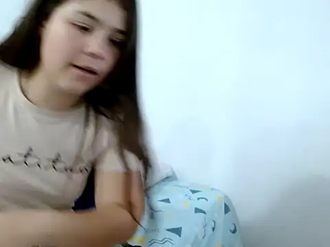 bombom69  online show from February 9, 2026, 7:51 pm