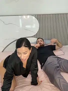 hotcouplexx1 online show from February 25, 2026, 2:32 am