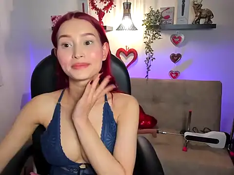 Snapshot of naomy_stanley chatting on February 13, 2026, 4:30 am naomy stanley online show from February 13, 2026, 4:30 am