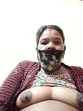 Snapshot of Kirti_sacsena chatting on February 27, 2026, 4:51 pm Kirti sacsena online show from February 27, 2026, 4:51 pm