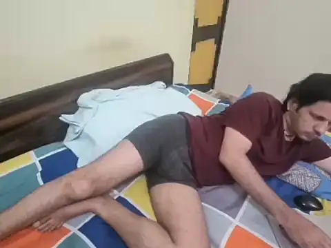 papacitoji online show from April 12, 2026, 10:59 pm