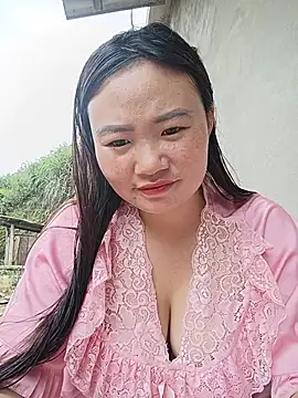 Snapshot of lisn-cute chatting on July 13, 2026, 2:25 am lisn-cute online show from July 13, 2026, 2:25 am