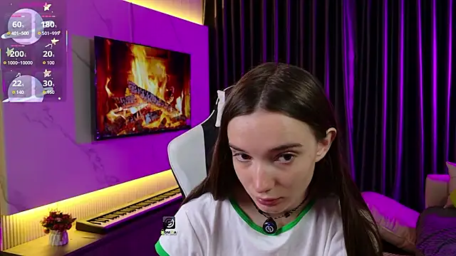 AnnyShore online show from March 6, 2026, 12:07 am