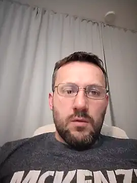 defaktor online show from April 2, 2026, 7:44 pm