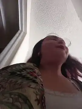 Yulska online show from April 6, 2026, 8:32 pm