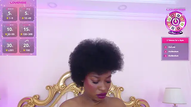 Snapshot of NatashaSilvers chatting on February 11, 2026, 11:37 am NatashaSilvers online show from February 11, 2026, 11:37 am