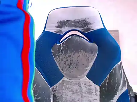 Snapshot of WilThePasive chatting on February 20, 2026, 1:11 pm WilThePasive online show from February 20, 2026, 1:11 pm